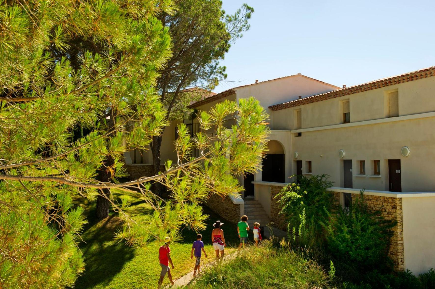 Residence Goelia Le Domaine Du Moulin Blanc Gordes Exterior foto